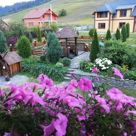 Pid Goroyu Hotel Feketetisza Kültér fotó