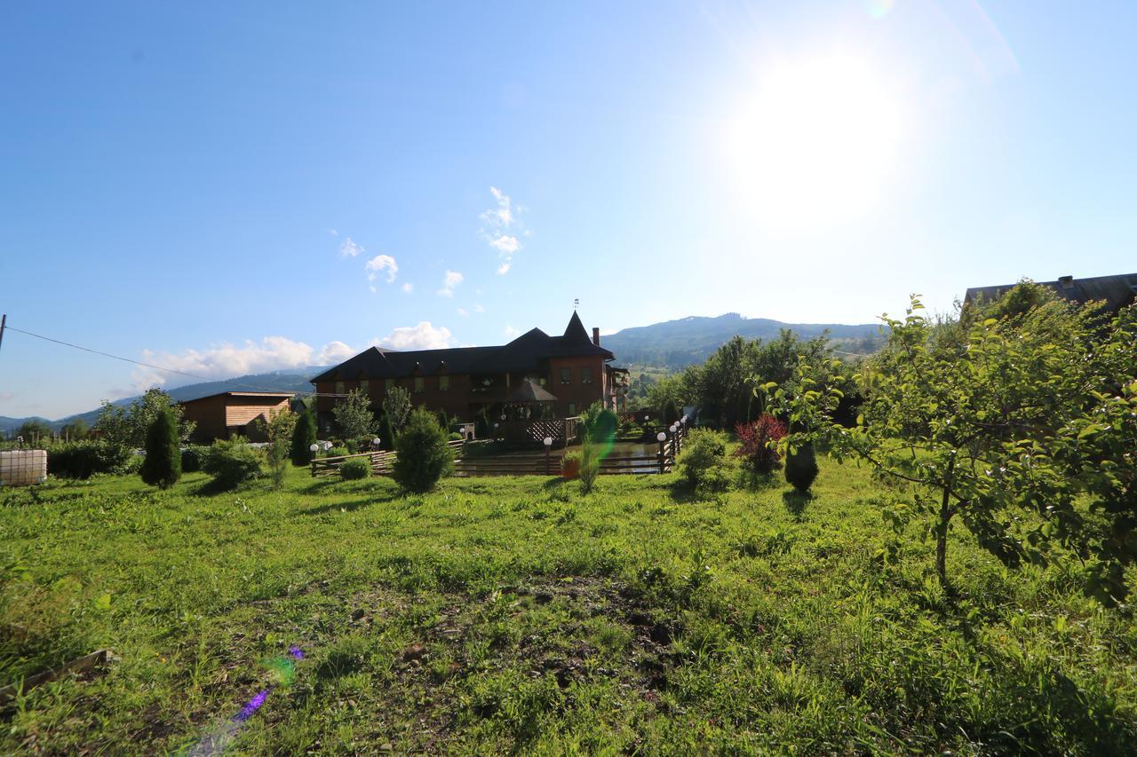 Pid Goroyu Hotel Feketetisza Kültér fotó